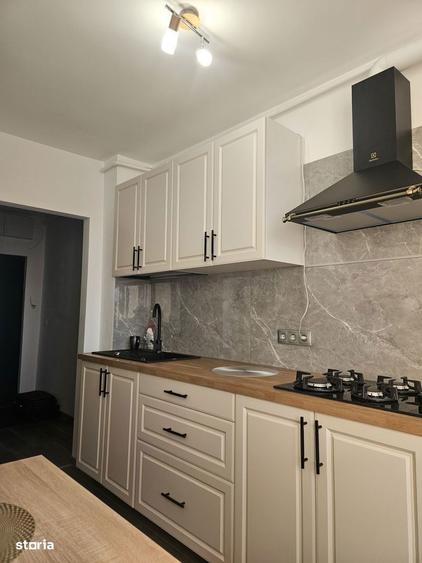 Apartament cu 2 camere, mobilat în Libertății