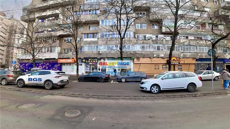 Spatiu comercial de inchiriat Iuliu Maniu Veteranilor 70 mp vitrina 8. - 1