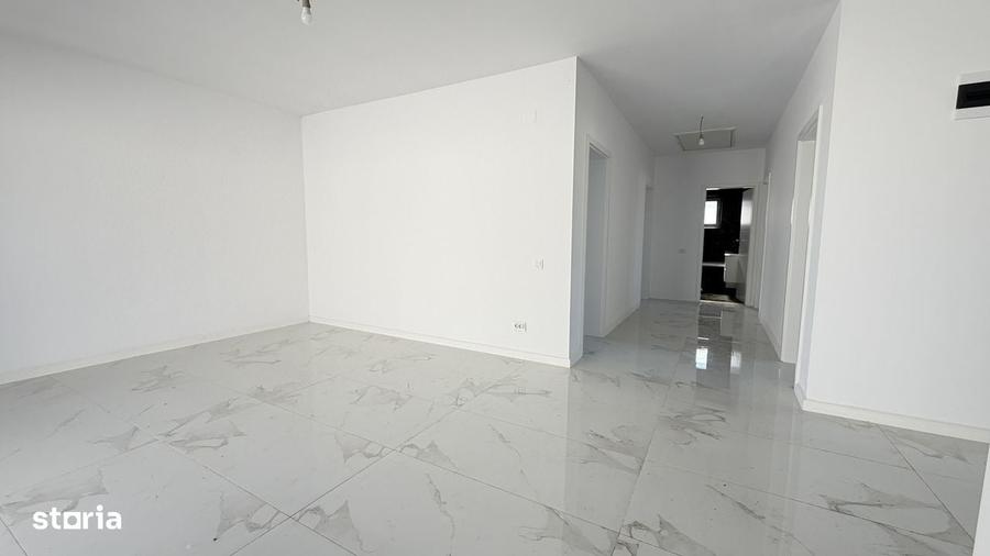 Casă cu 4 camere cu Teren 350 Mp în Clinceni