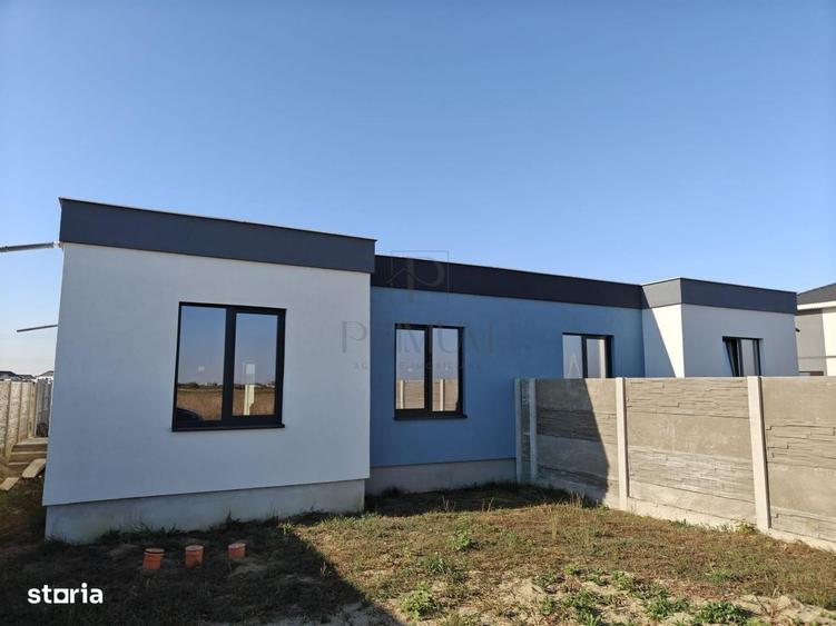 Casă cu 3 camere în Urseni