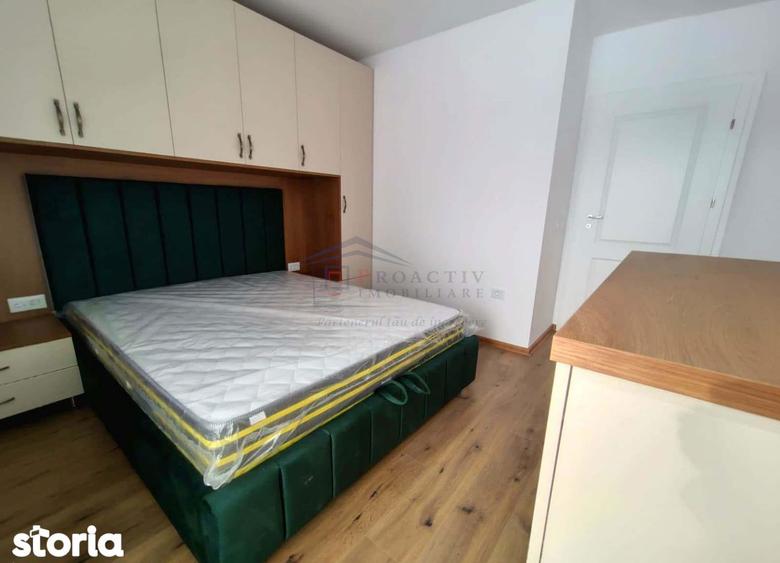 Apartament cu 3 camere, mobilat în Ipotești
