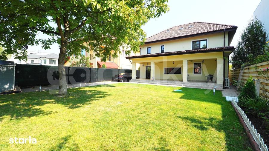 Casă cu 6 camere cu Teren 500 Mp în Central