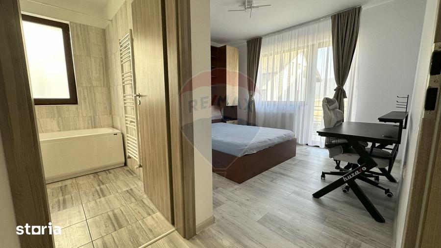 Apartament cu 3 camere decomandat, mobilat în Central