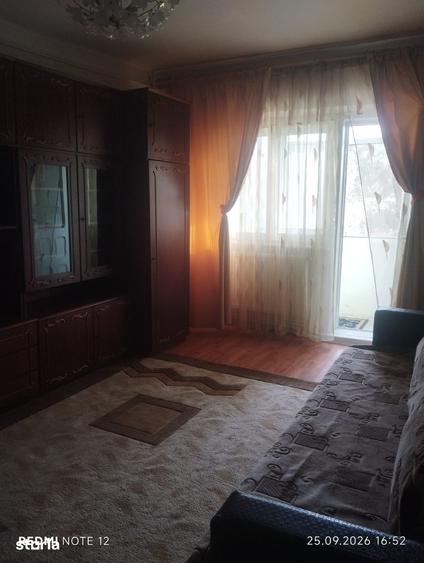 Apartament cu 2 camere decomandat, mobilat în Central