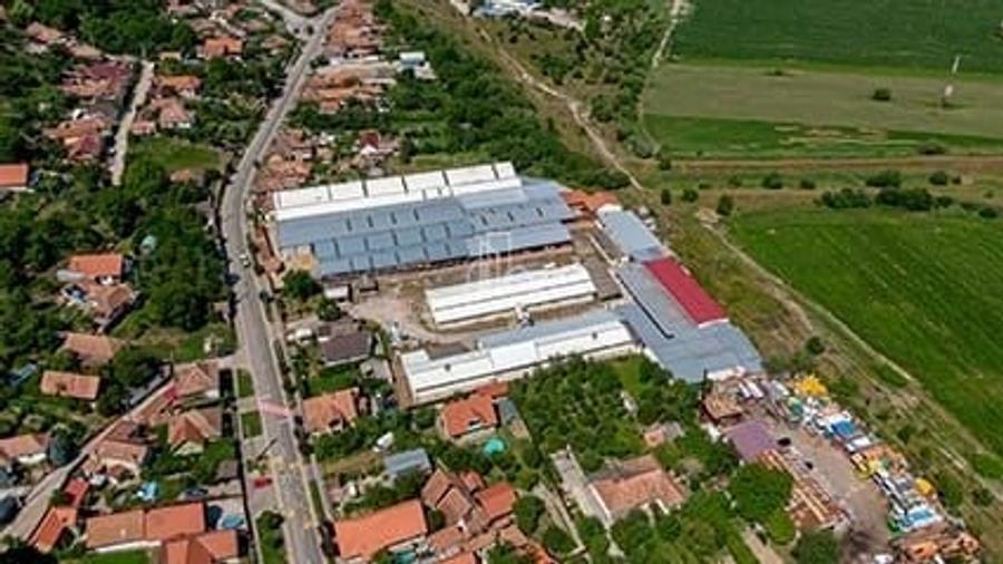 Spațiu industrial, de 3,000 mp, în Est