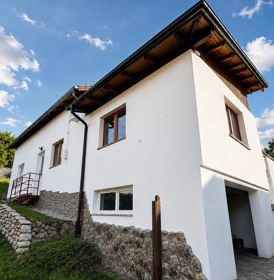 Casa cu 4 camere+teren 569mp, Sacele Cernatu, 200m de primarie centru - 1