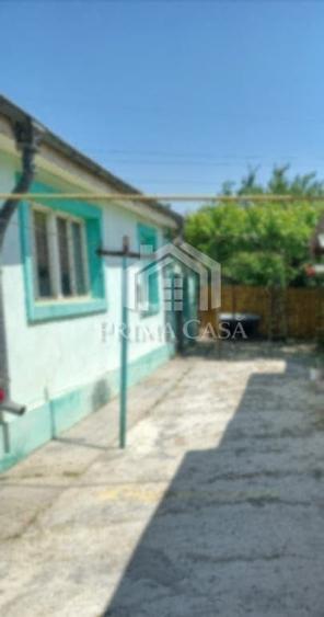 Casă cu 3 camere cu Teren 500 Mp în Dorobanți