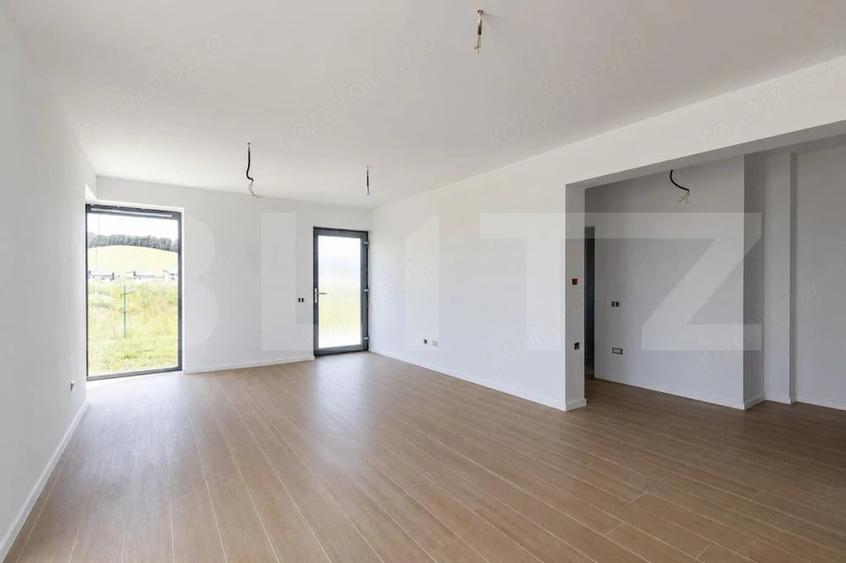 Casă cu 4 camere cu Teren 500 Mp în Sânpetru