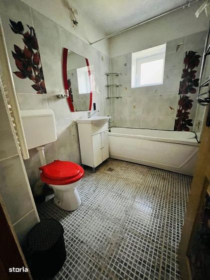 Apartament cu 3 camere decomandat în Banat