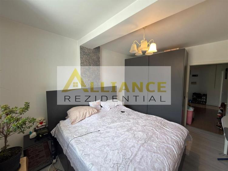 Apartament cu 2 camere decomandat în Central