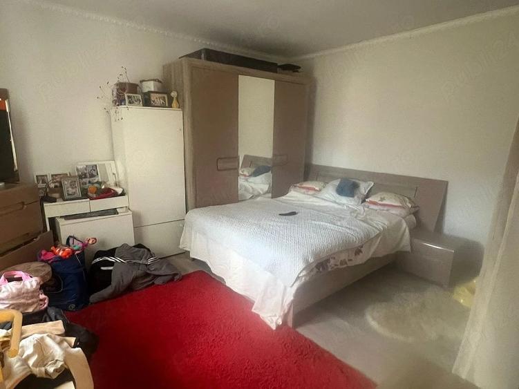 Casă cu 2 camere cu Teren 5800 Mp în Herina