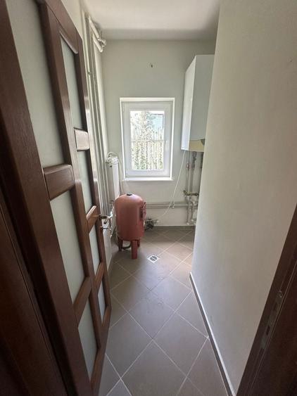 Casă individuală cu 4 camere cu Canalizare în Corbeanca