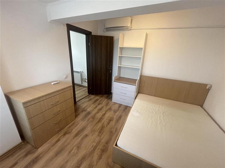 Apartament cu 4 camere decomandat, mobilat în Fundeni