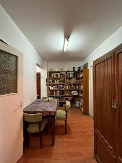 Apartamentt C-t 2 camere+ sufragerien, etaj 7, Sovata , Decebal-Dacia, Oradea. - 7