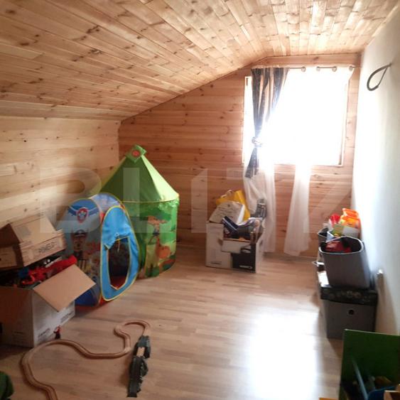 Casa deosebita din lemn masiv de stejar | 125 mp utili | T - 4