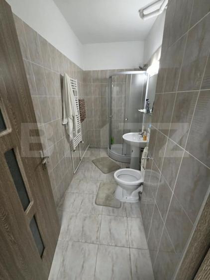 Garsonieră decomandată în Central