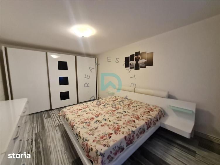 Apartament cu 3 camere semidecomandat în Triaj