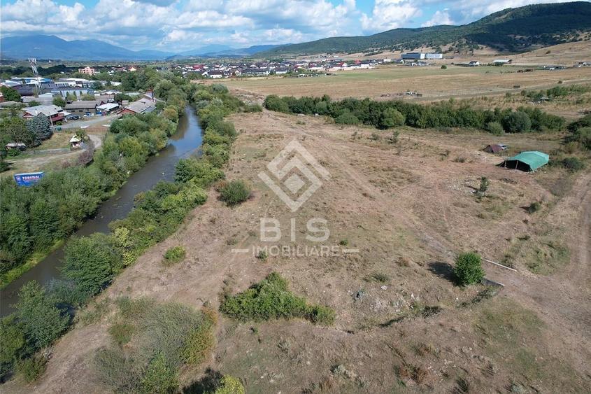 Teren agricol extravilan de 12600 mp, în Unirea