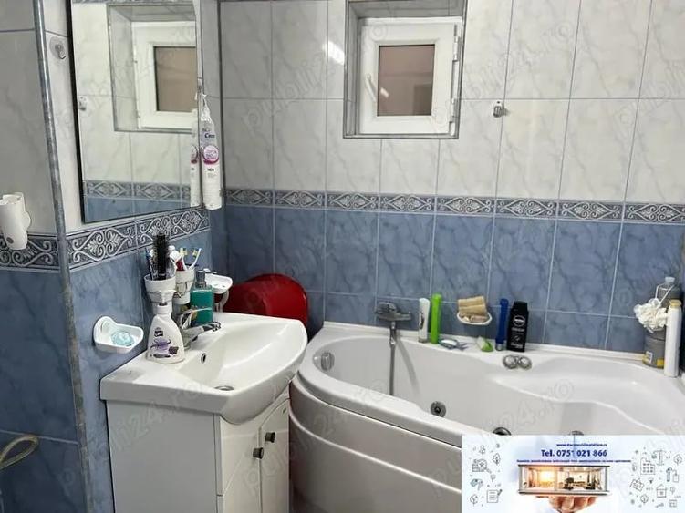 Apartament cu 2 camere decomandat în Micro 16