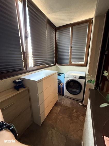 Apartament cu 3 camere în Metalurgiei