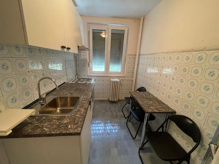 Apartament cu 2 camere decomandat, mobilat în Drumul Taberei