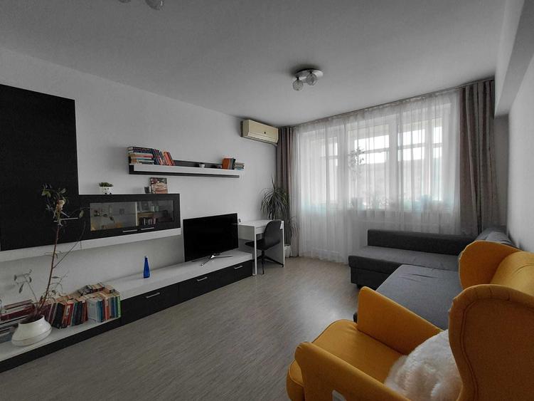 Apartament cu 2 camere decomandat în Tineretului