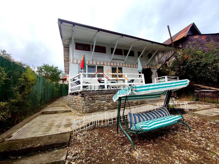 Casă individuală cu 5 camere cu Canalizare în Telega