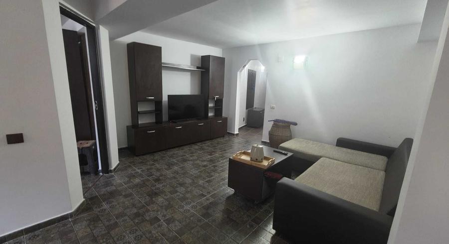 Apartament cu 2 camere semidecomandat în Steaua