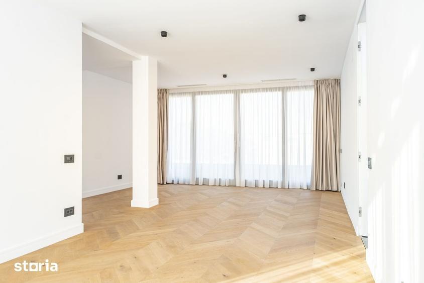 Apartament cu 5 camere în Grivița