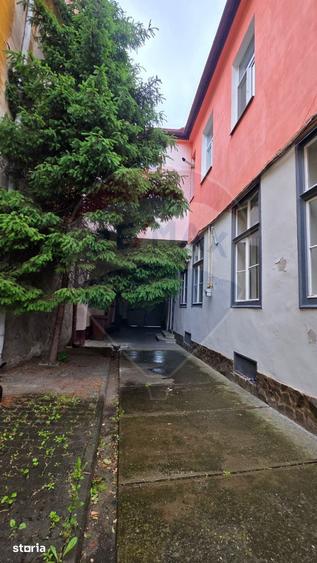 Casă cu 4 camere cu Teren 150 Mp în Ultracentral
