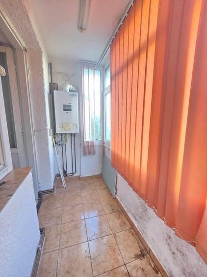 Apartament cu 2 camere semidecomandat în Trivale