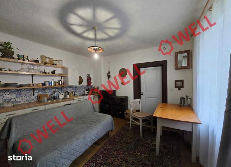 Casă cu 2 camere cu Teren 2073 Mp în Teliu