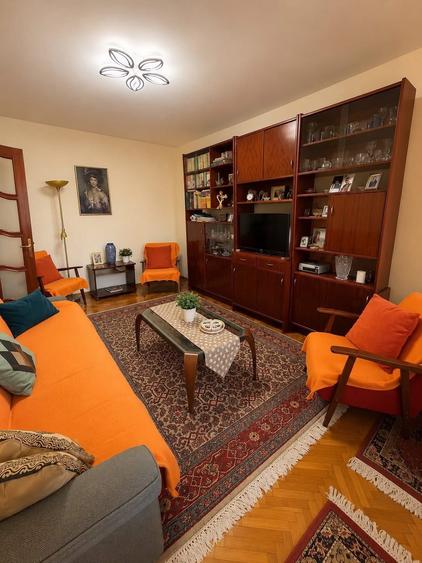 Apartament cu 3 camere decomandat în Tomis Nord