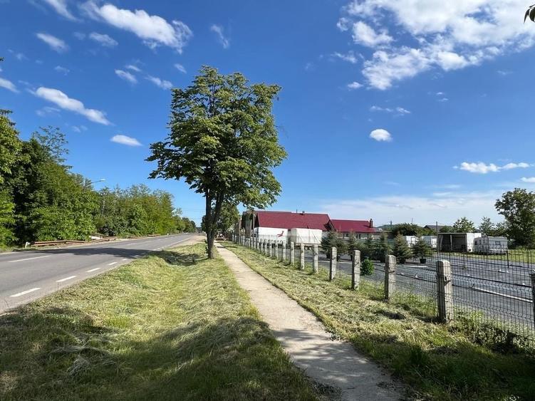 Teren de 3000 mp, în Buhuși