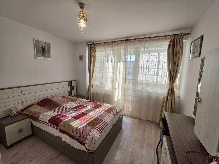 Apartament cu 2 camere semidecomandat în Titan
