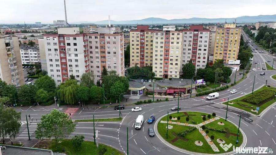 Apartament cu 2 camere decomandat în Gemenii