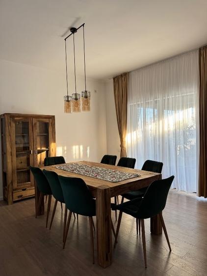 Casă individuală cu 4 camere cu Teren 350 Mp în Tunari