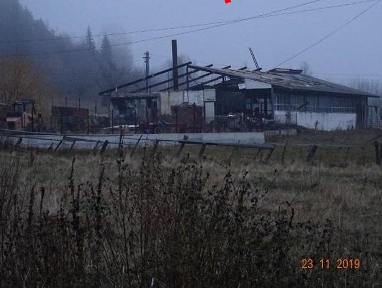 Spațiu industrial, de 577 mp, în Straja
