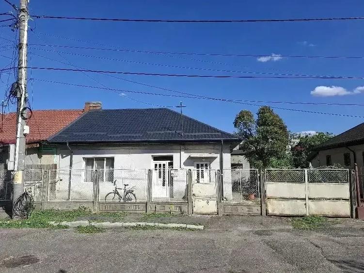 Vand casa in Buzau, str. Vanatori 13 - 1