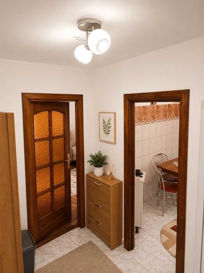 Apartament cu 2 camere semidecomandat în Ultracentral