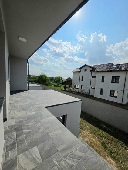 Apartament cu 2 camere si TERASA MARE, etaj 1 - 15 min' distanta de Piata Luica - 16