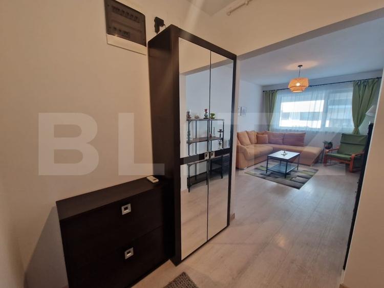 Apartament cu 3 camere decomandat, mobilat în Lăpuș Argeș