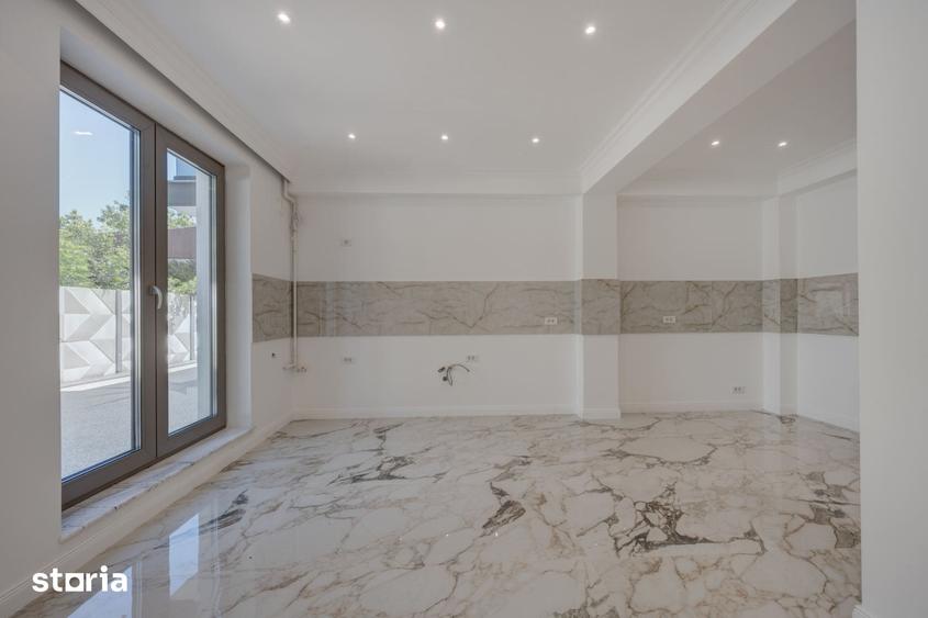 Casă cu 6 camere cu Teren 246 Mp în Centrul Civic