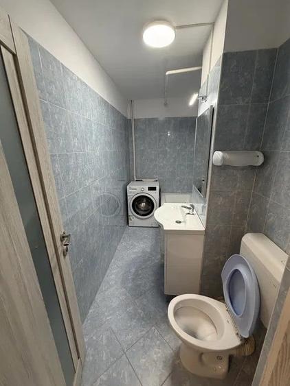 Garsonieră decomandată în Timpuri Noi