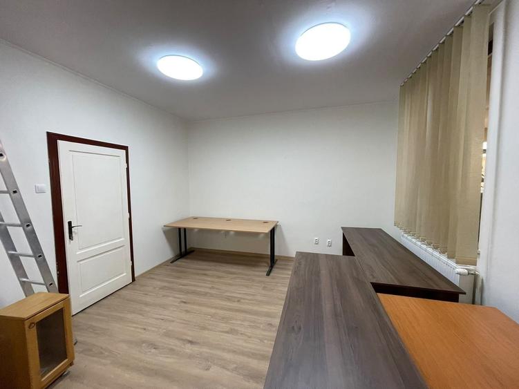 Birou, de 31 mp, în Iosia
