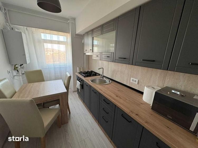 Apartament cu 3 camere în Racovița