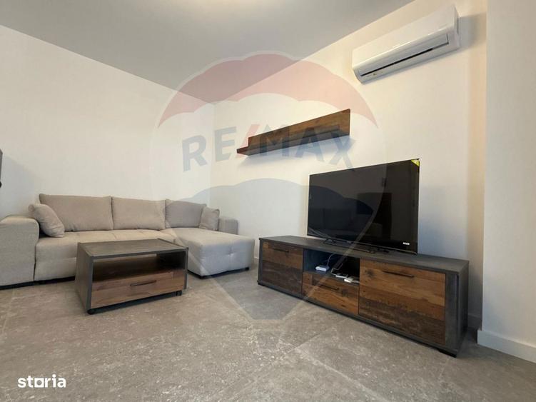 Apartament cu 2 camere, mobilat în Tei