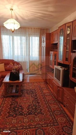 Apartament cu 3 camere în George Enescu