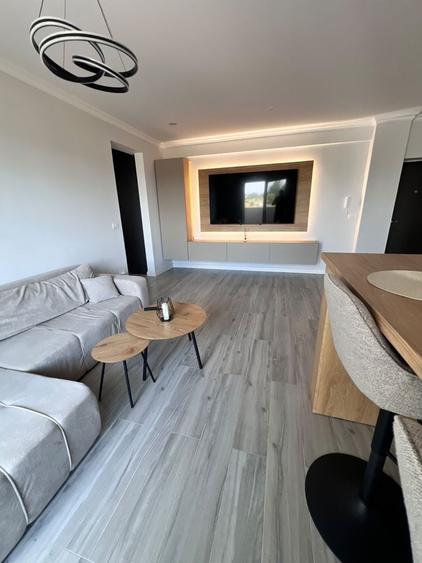 Apartament cu 2 camere decomandat în Giroc