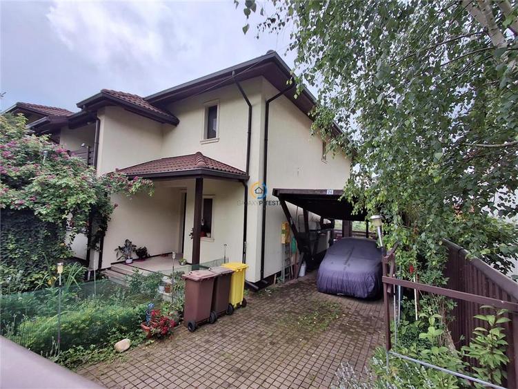 Duplex cu 4 camere cu Canalizare în Ștefănești